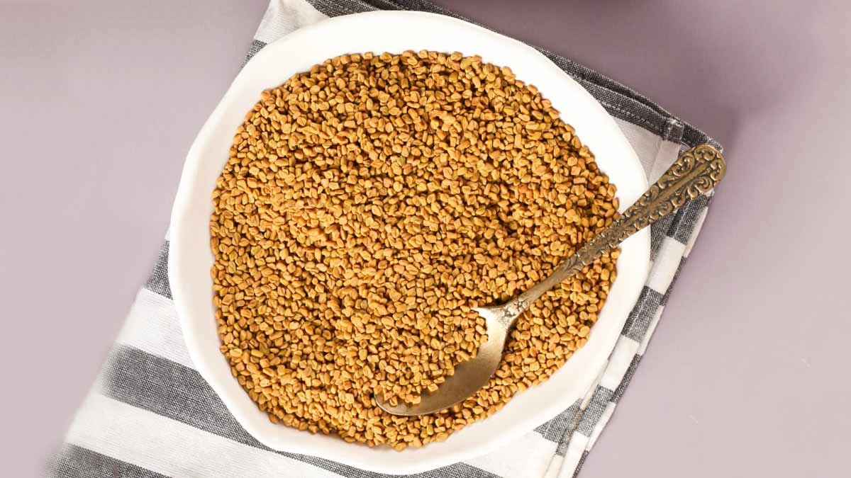 how to prepare methi ladoo at home