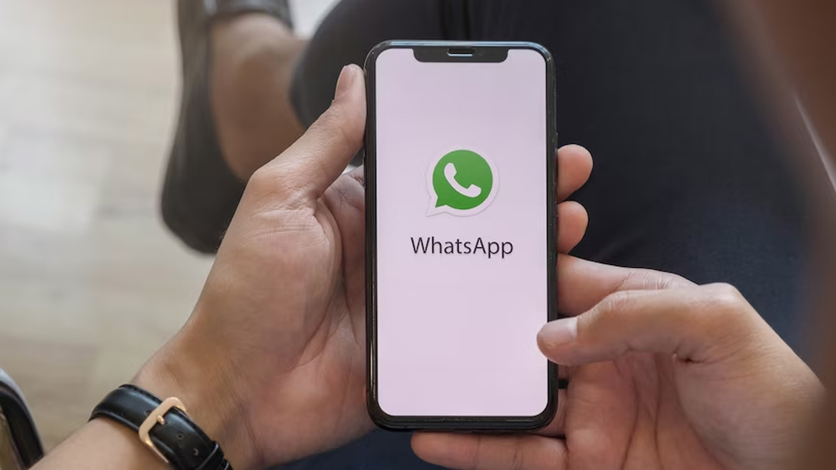 Is it safe to accept WhatsApp's new privacy policy