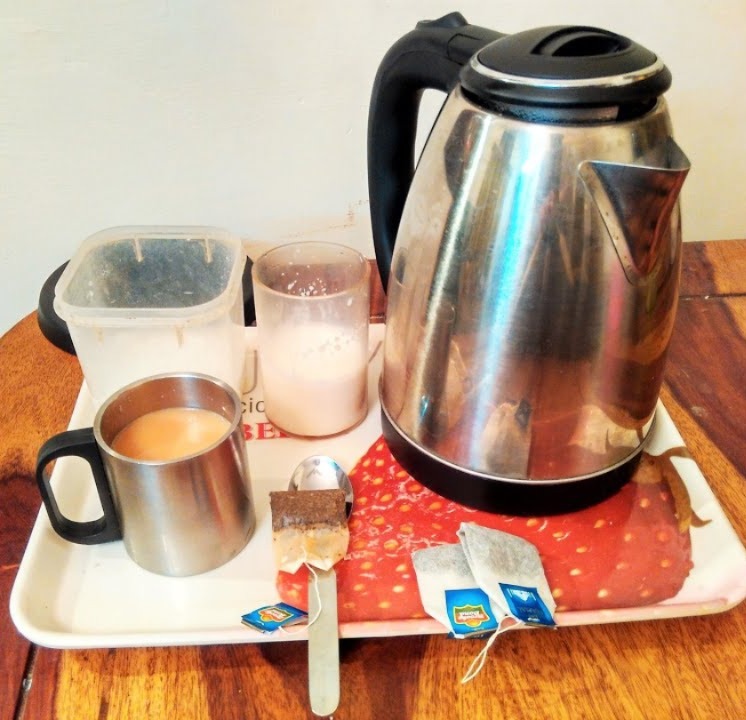 electric kettle hacks know what can you cook if you if you live in a hostel