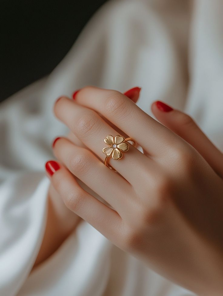 latest gold rings designs