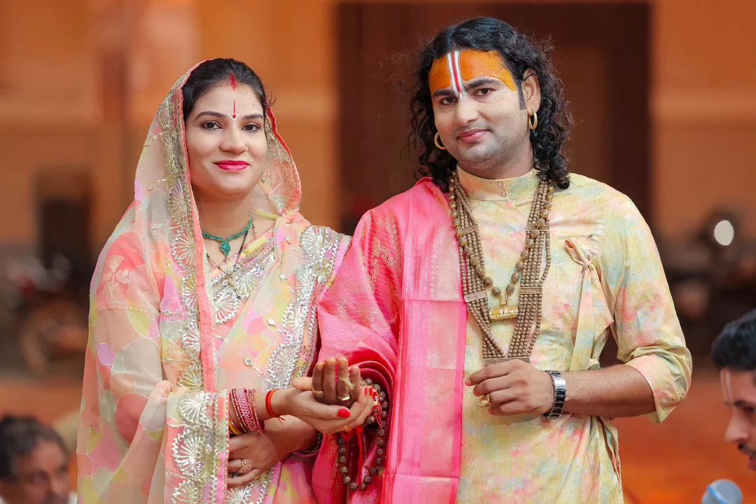 Shri Aniruddhacharya Ji Maharaj