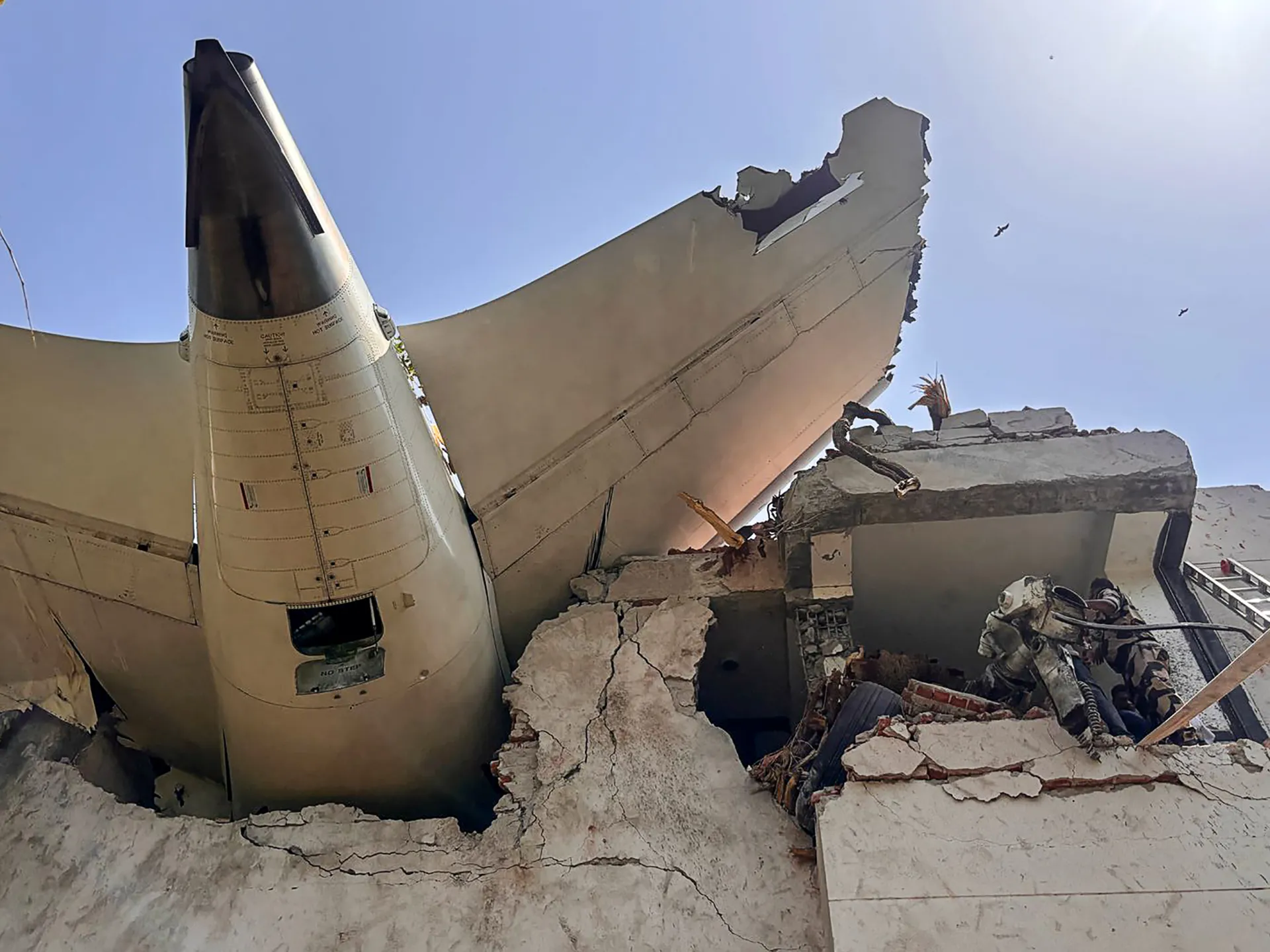 biggest heartbreaking incidents of 2025 from kashmir attack to flight accidents