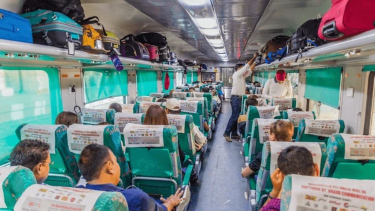 vande bharat train (2)