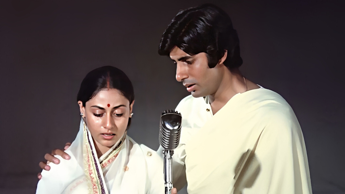 फिल्म 'अभिमान' के डायरेक्टर ऋषिकेश मुखर्जी को यहां से आया था फिल्म का आइडिया, अमिताभ-जया नहीं इस कपल की जिंदगी से जुड़ी थी कहानी