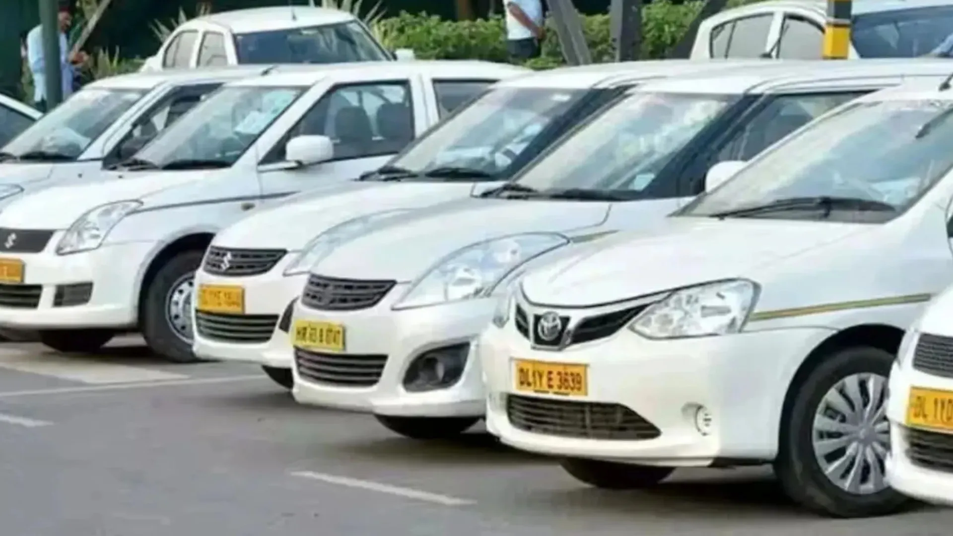 bharat taxi service will start from 1st january 2026 know how it is useful for delhi peopleq