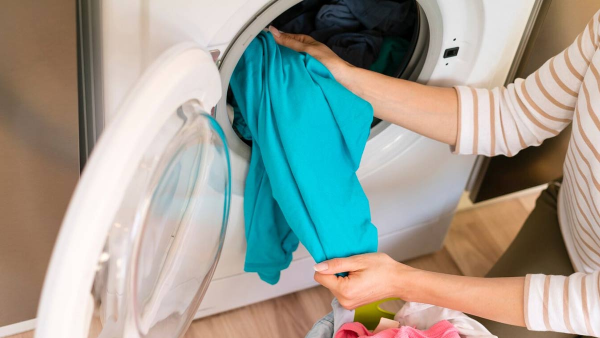 how to dry clothes without sunlight in winter