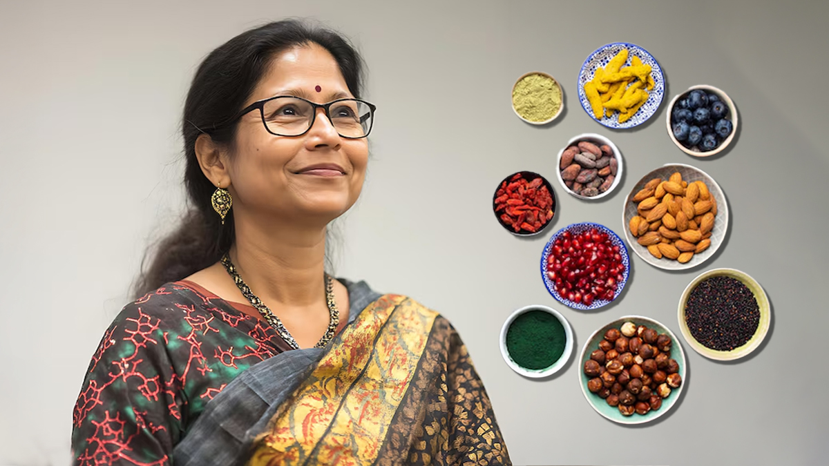 थमेगा बुढ़ापा, भागेगा दर्द! 50 के बाद मां को बीमारियों से बचाना है तो खिलाएं ये 4 Superfoods
