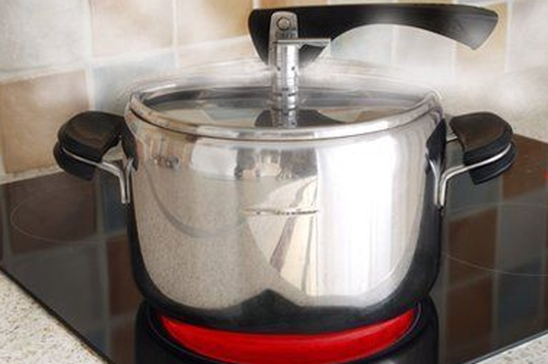 pressure cooker
