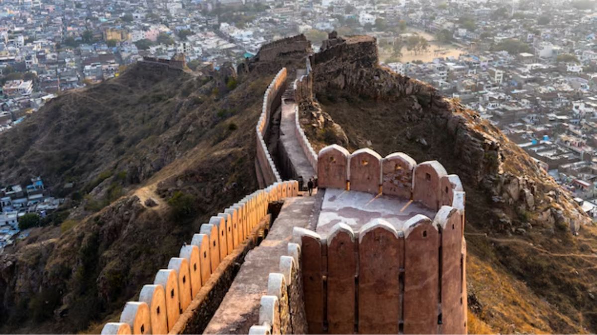 nahargarh fort