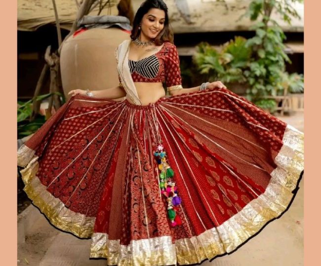 ajrakh lehnga design (3)