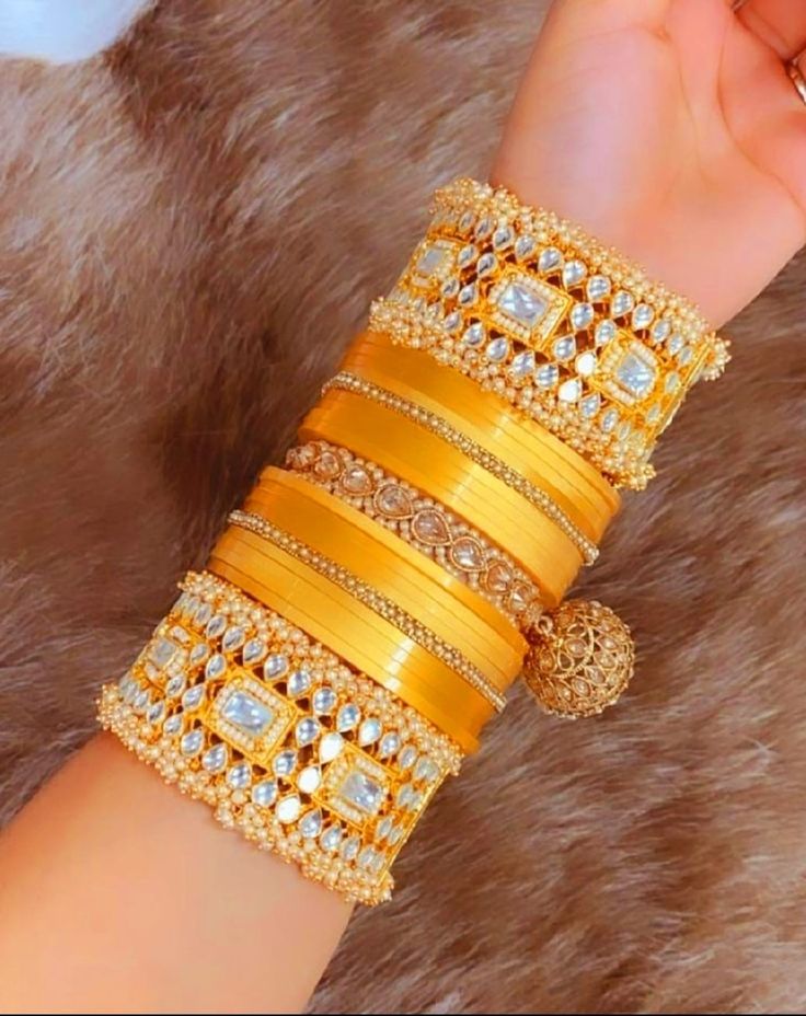 glass bangle designs