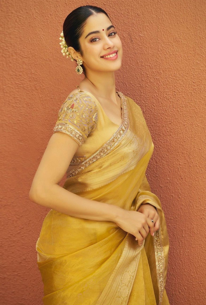 blouse design for lohri