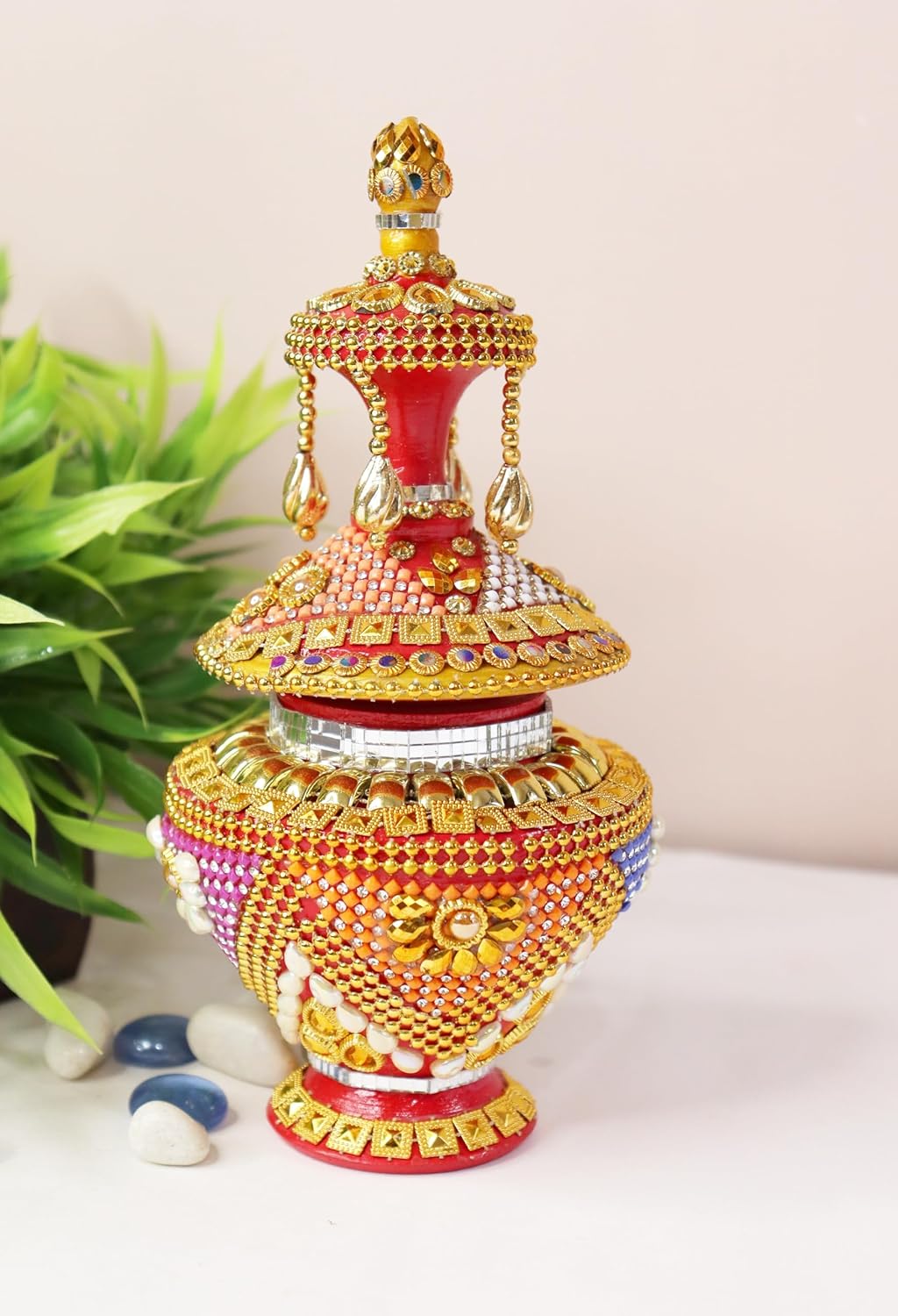 meenakari design sindoor dani