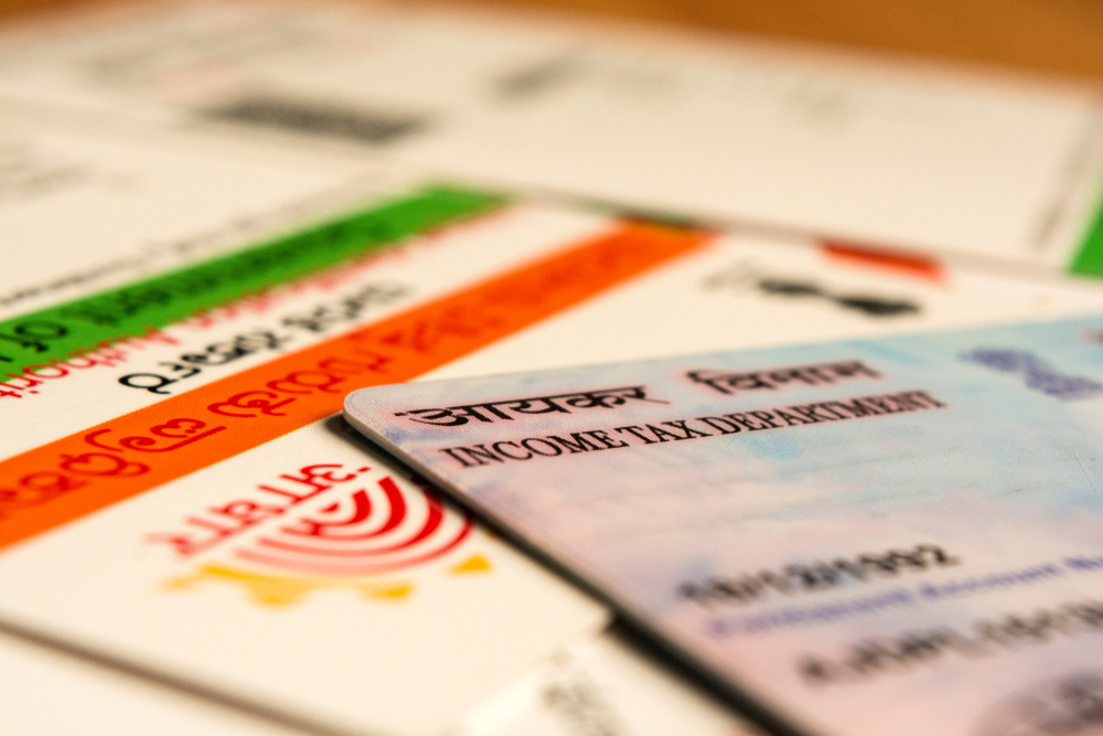 aadhar card and voter id