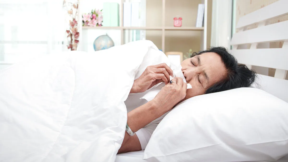 dry throat keeps you awake at night know causes and solution from expert