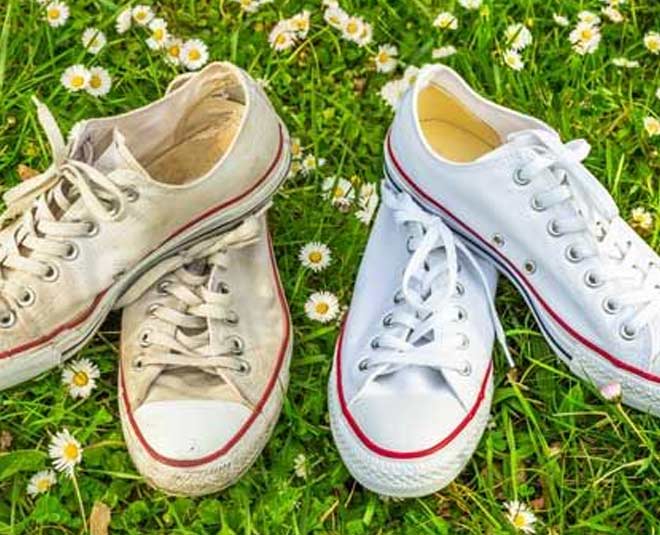 avoid this mistake while washing your white shoes otherwise they will turn yellow