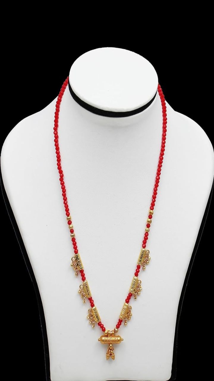 red beads mangalsutra with dholna mangalsutra