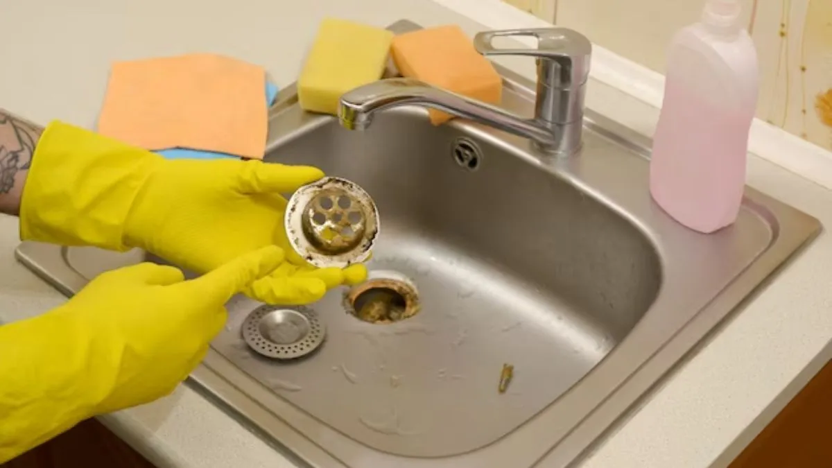 why my kitchen sink is not draining know reason and solutions