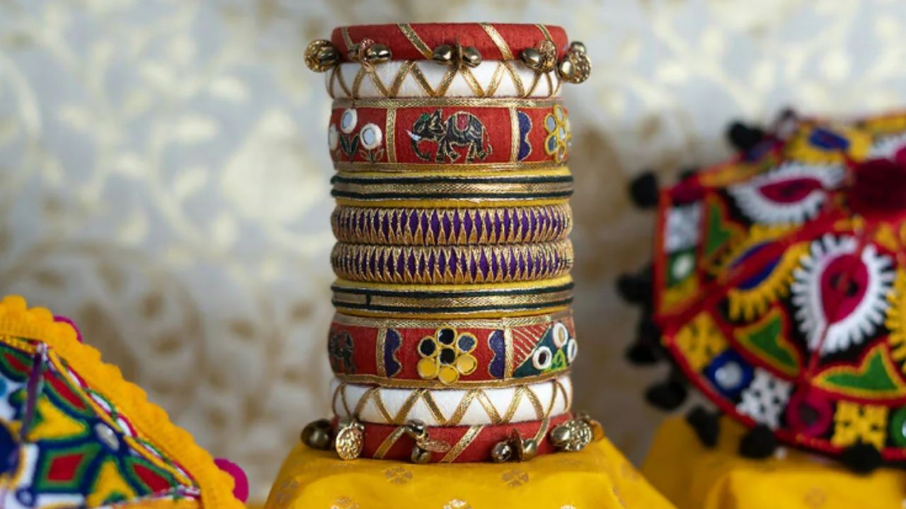 cheap bangles market in kanpur