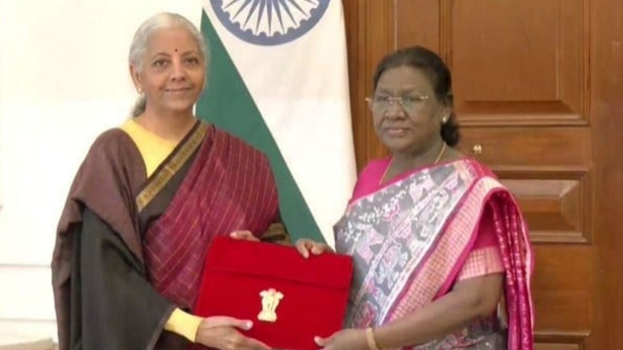 saree look og nirmala sitaraman