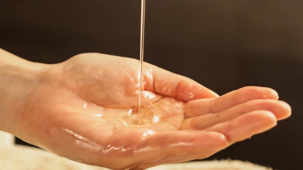 castor oil stomach massage  benefits