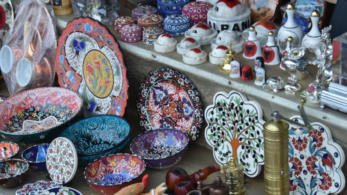 bulandshahr cheap market for ceramic pots and utensils (2)