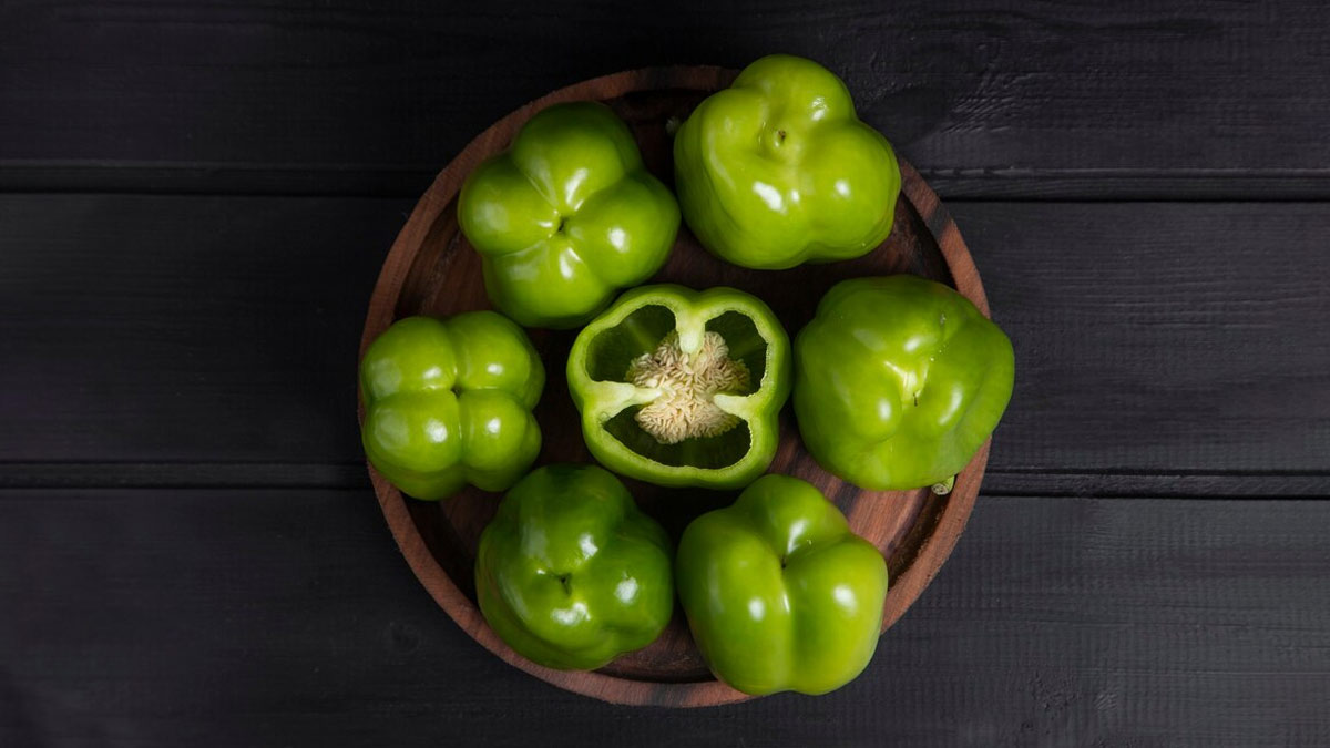 Which capsicum is good male or female