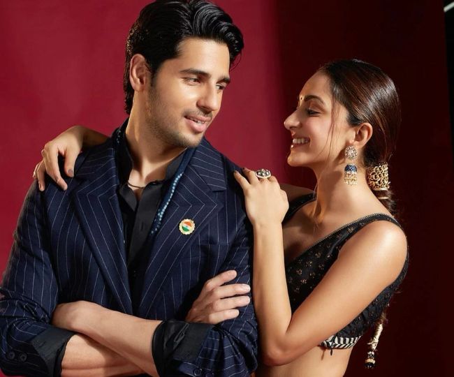 _poses for photoshoot on valentines day (2)