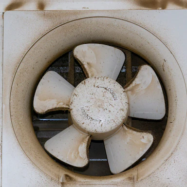 quick kitchen fan cleaning methods