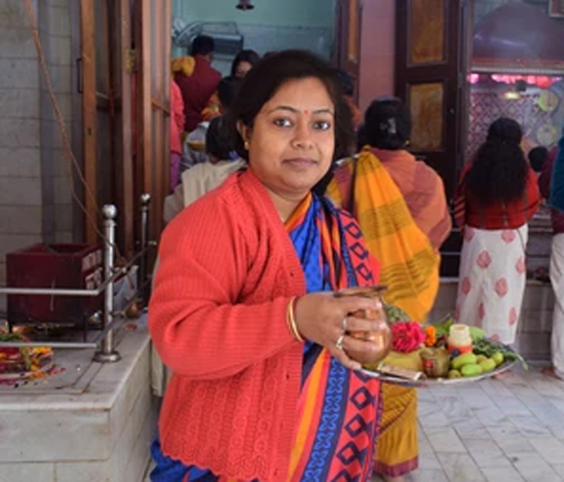 which colour clothes should we wear shivrati