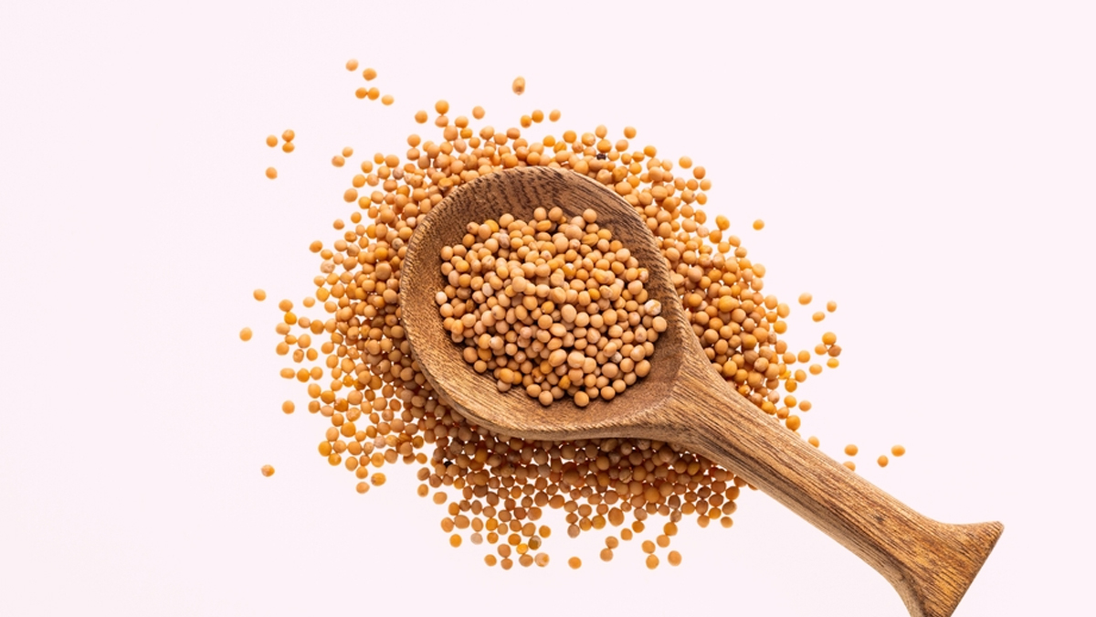 yellow mustard seeds