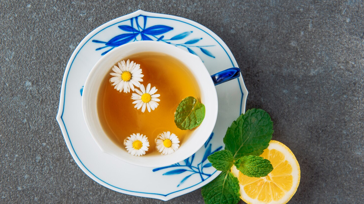 Chamomile Tea for good sleep