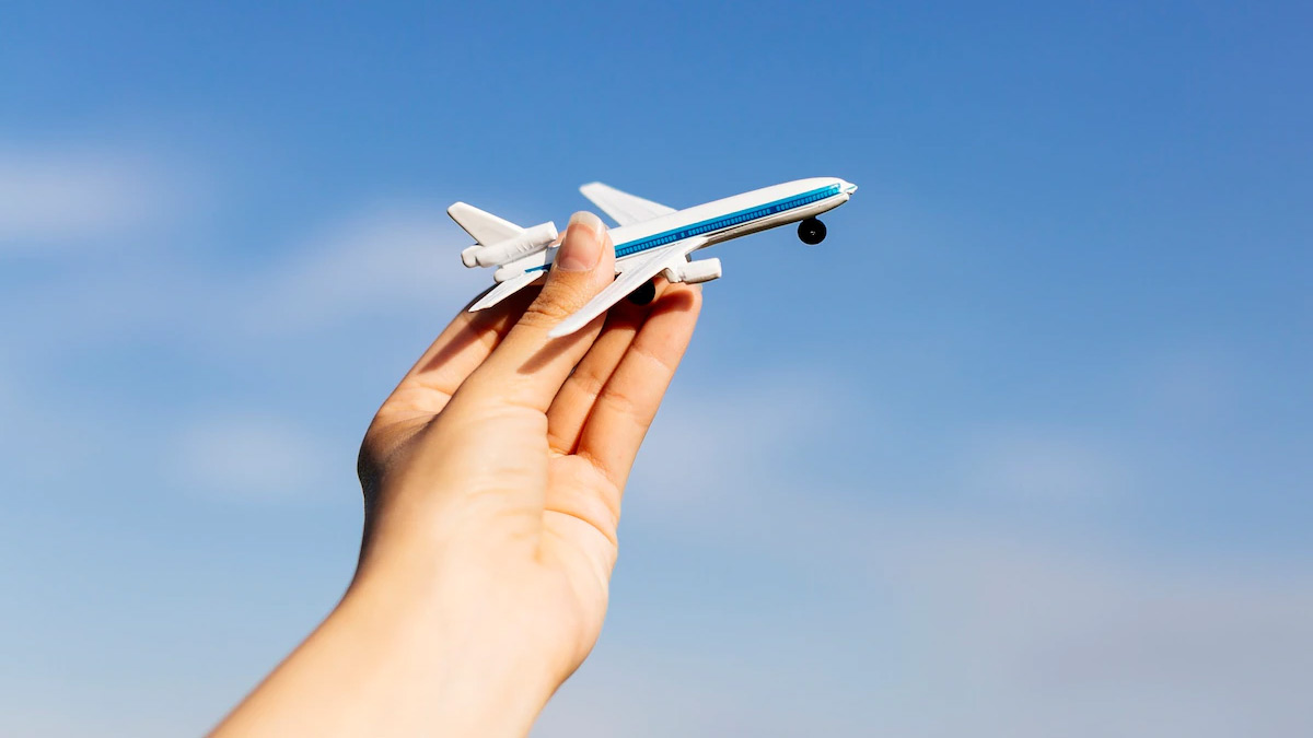 how to retrieve lost luggage at airport