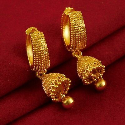 huggy earrings 1 gram gold