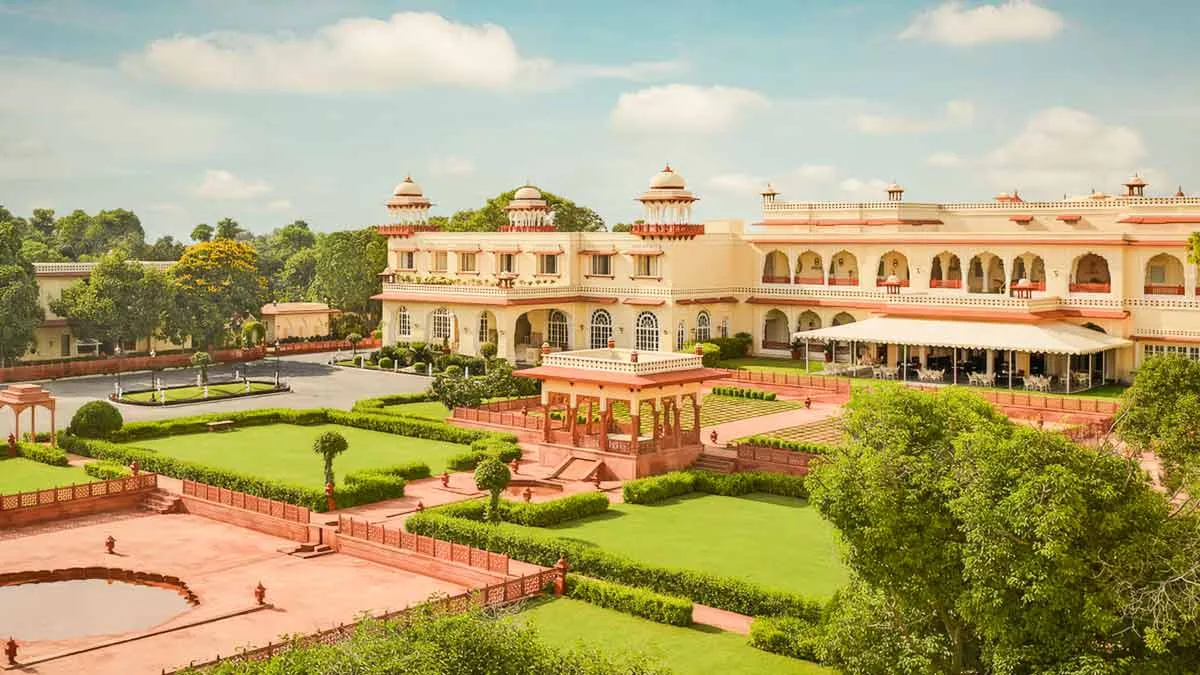 Indian palace wedding expenses