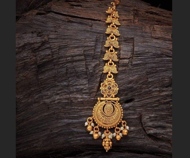 gold maang tikka designs (2)