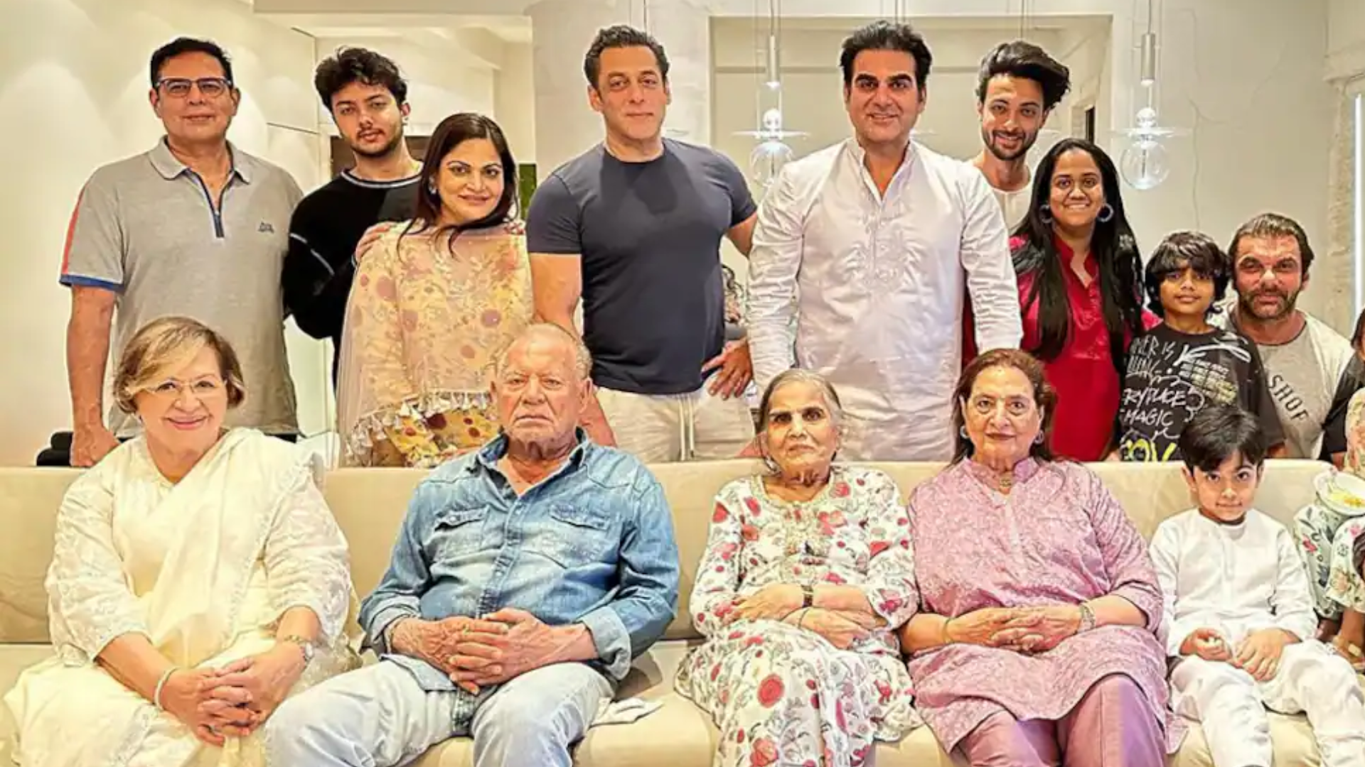 salim khan and helen news