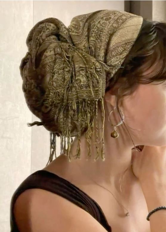 Scarf hairstyles for Holi