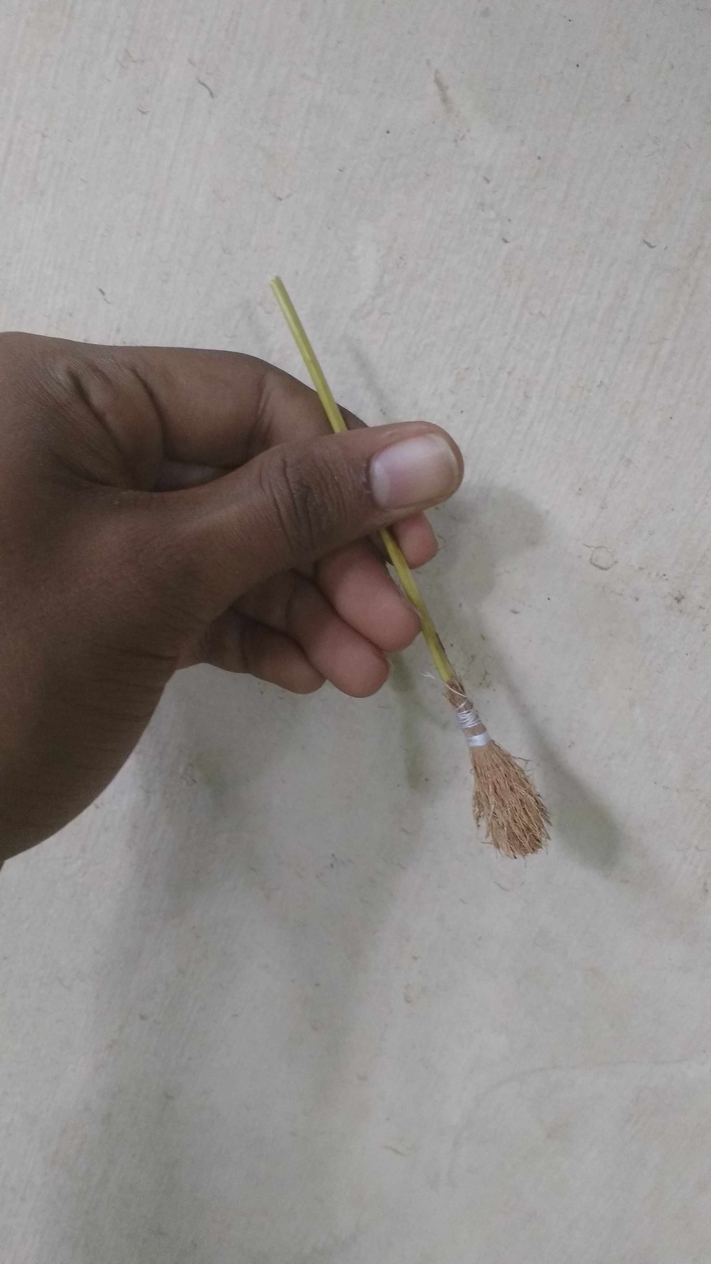 coconut ke chilke se oil brush kaise banaye