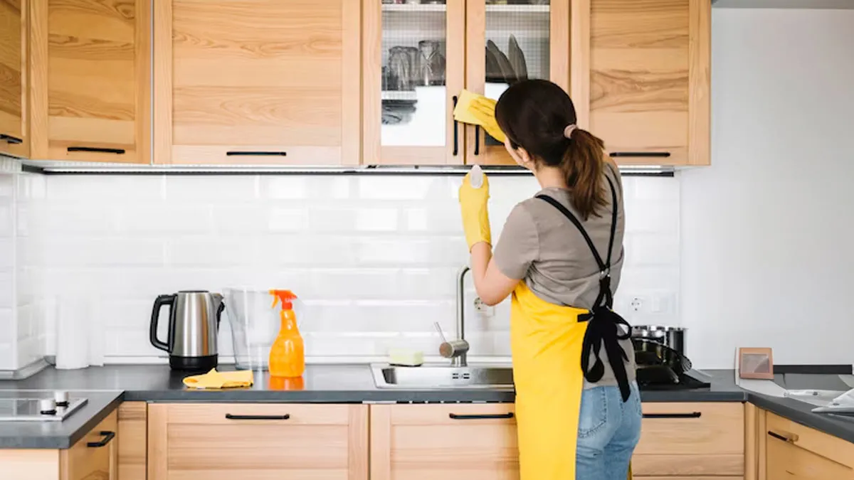 Kitchen Cleaning Hacks