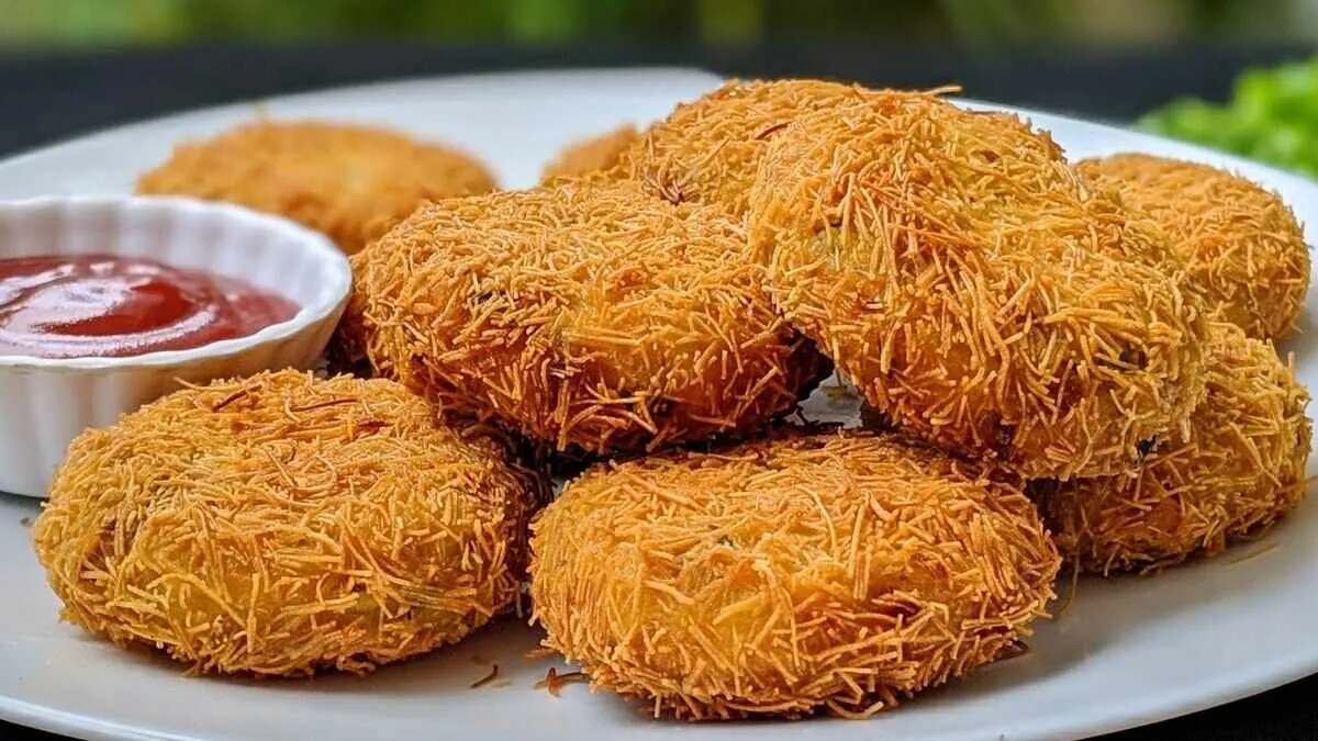 delicious bread and potato recipes for holi 2026 accpet pakodas and cutlets