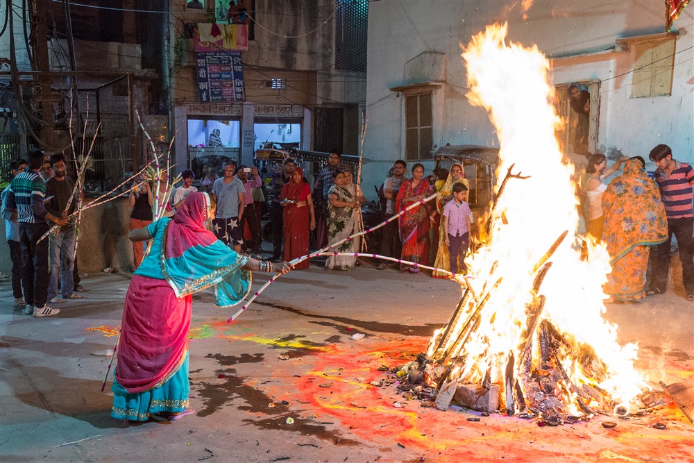holika dahan 2026 pujan samagri