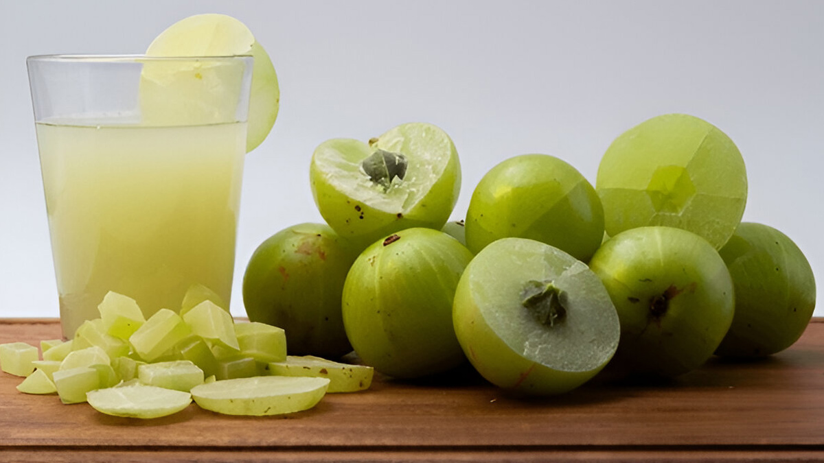Who should not eat amla