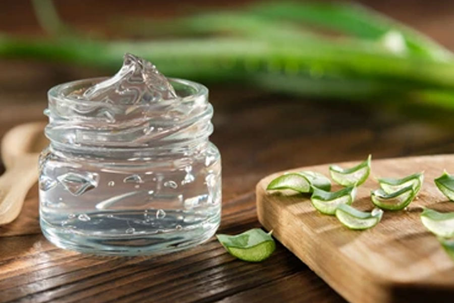 Flaxseed gel to straight curly hair