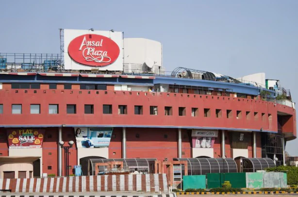 ansal plaza closed story