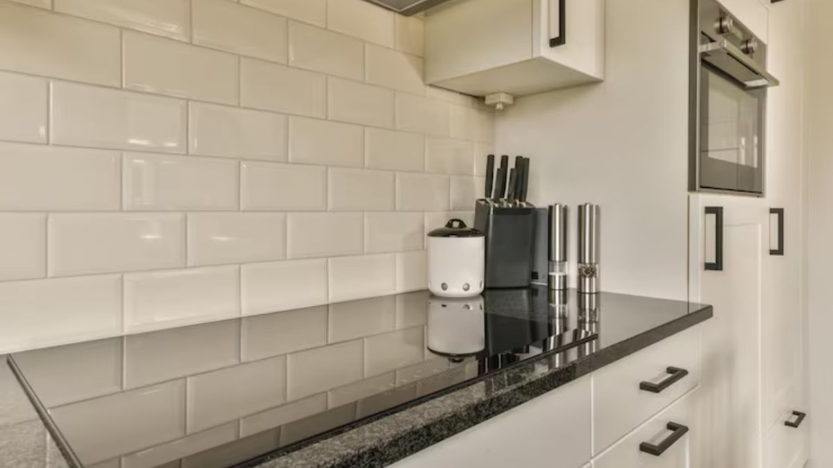 kitchen tiles cleaning tips (2)