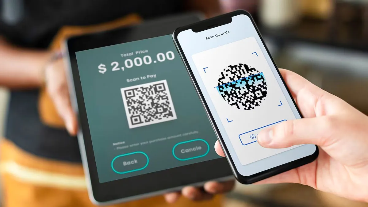 how to identify fake QR codes