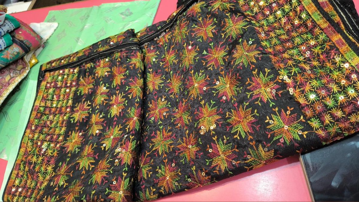 phulkari dupatta