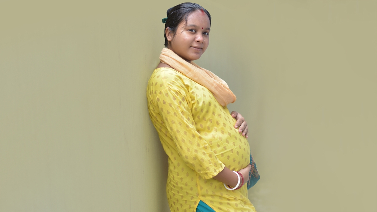 pregnancy complications if you are conceiving after 35 and tips to manage