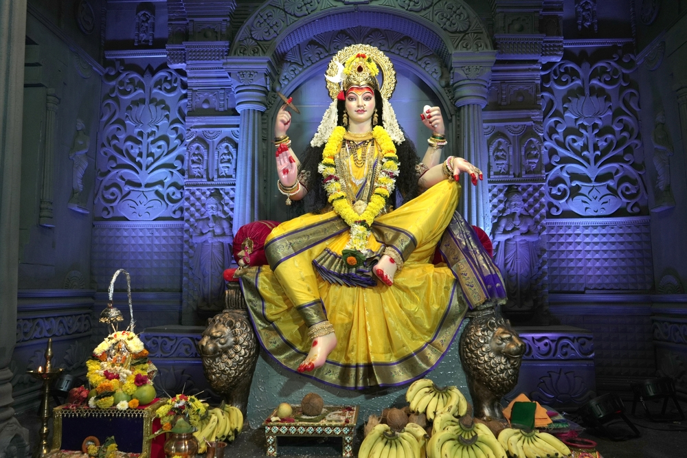 what to offer goddess durga for luck